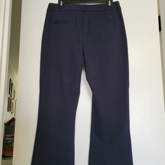 CAbi Keen Kick Flare #6043 Navy Pants LIKE NEW Size 6 - Picture 7 of 12